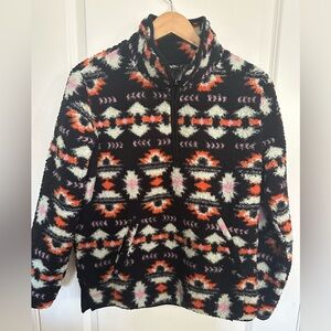 Wrangler Women's Black Retro Southwestern Print Sherpa Pullover Size S
